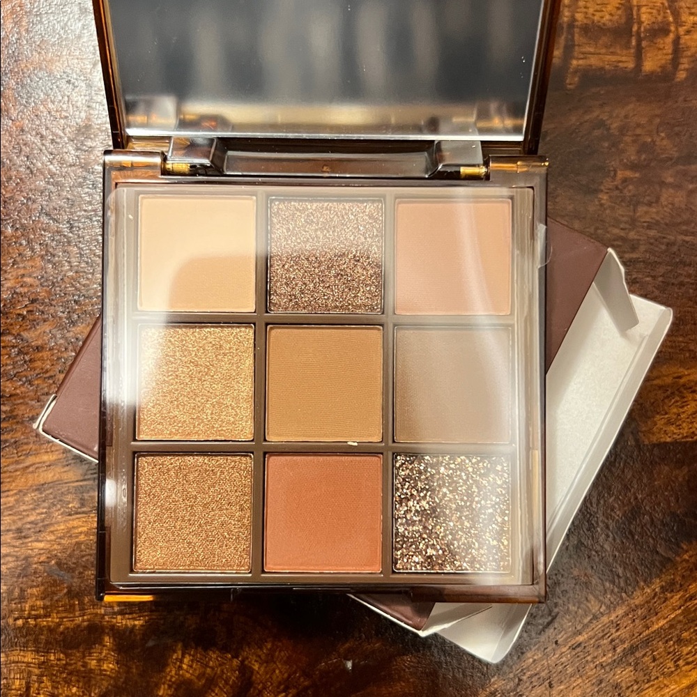 Farmasi Oasis Collection Eyeshadow Palette in Desert Sands, New - Picture 10 of 13